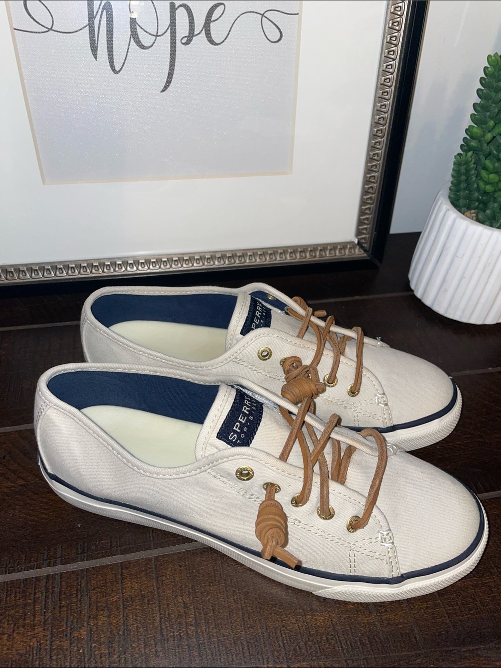 Sperry Top Sider Seacoast White Canvas Boat Shoes Size 8.5